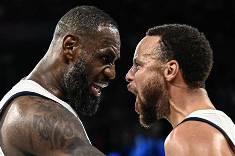golden state warriors jogadores|Com renovação milioária no Warriors, Curry acumula fortuna de .